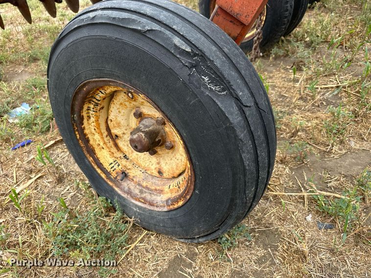 image for item NP9607 Sunflower  off-set disk