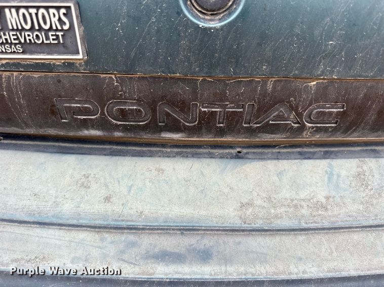 image for item NP9608 1997 Pontiac Bonneville SE