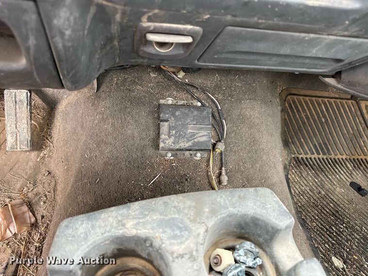 image for item NP9609 1992 Ford F150 XLT  pickup truck