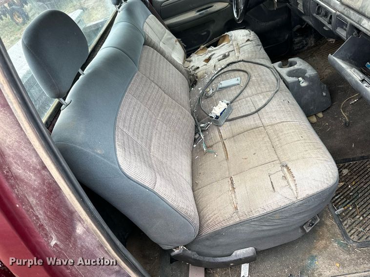 image for item NP9609 1992 Ford F150 XLT  pickup truck