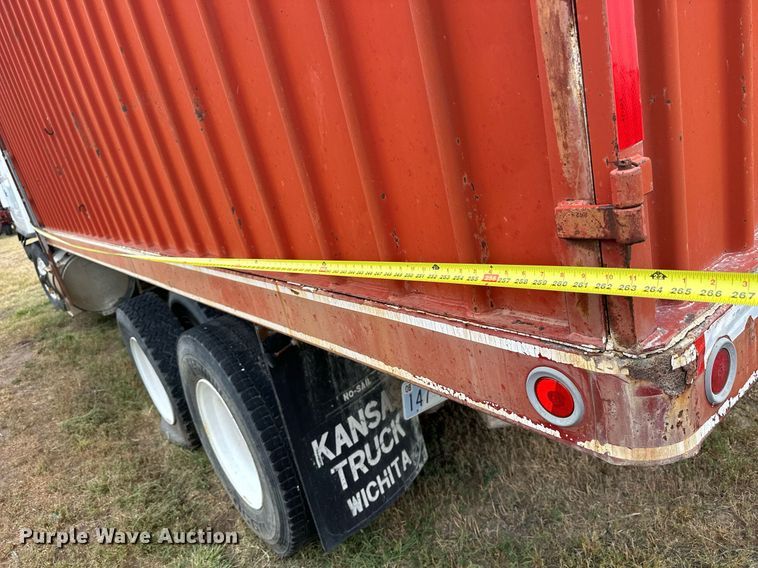 image for item NP9611 1974 Chevrolet Astro 95  grain truck