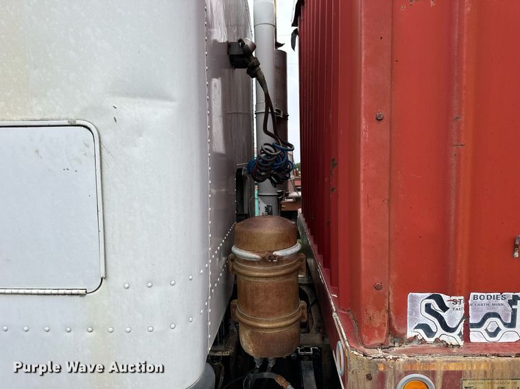 image for item NP9611 1974 Chevrolet Astro 95  grain truck