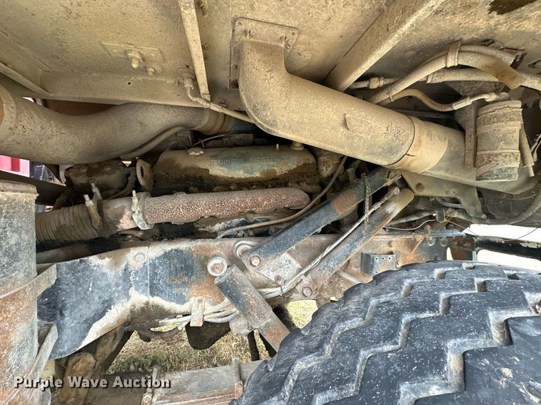 image for item NP9611 1974 Chevrolet Astro 95  grain truck