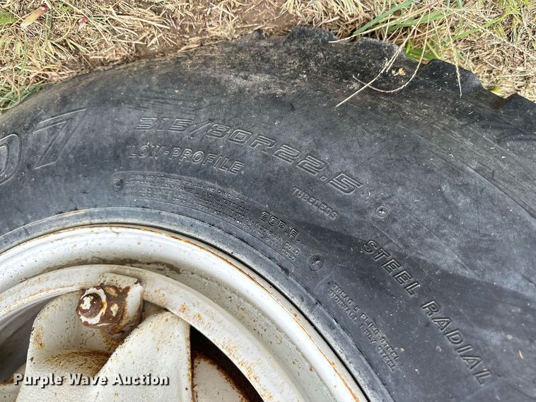 image for item NP9611 1974 Chevrolet Astro 95  grain truck