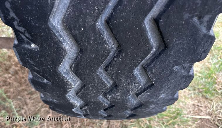 image for item NP9611 1974 Chevrolet Astro 95  grain truck