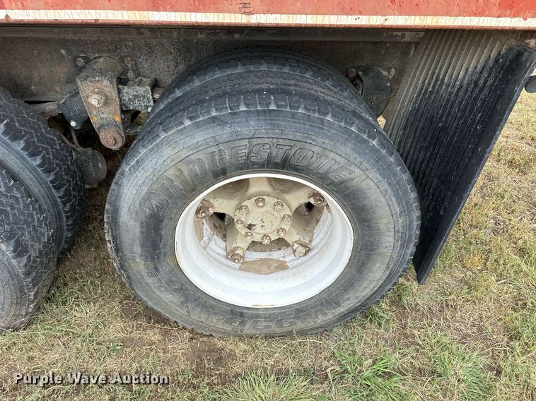 image for item NP9611 1974 Chevrolet Astro 95  grain truck