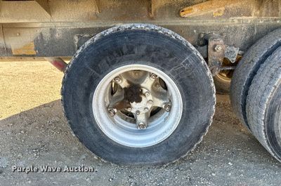 image for item NP9611 1974 Chevrolet Astro 95  grain truck