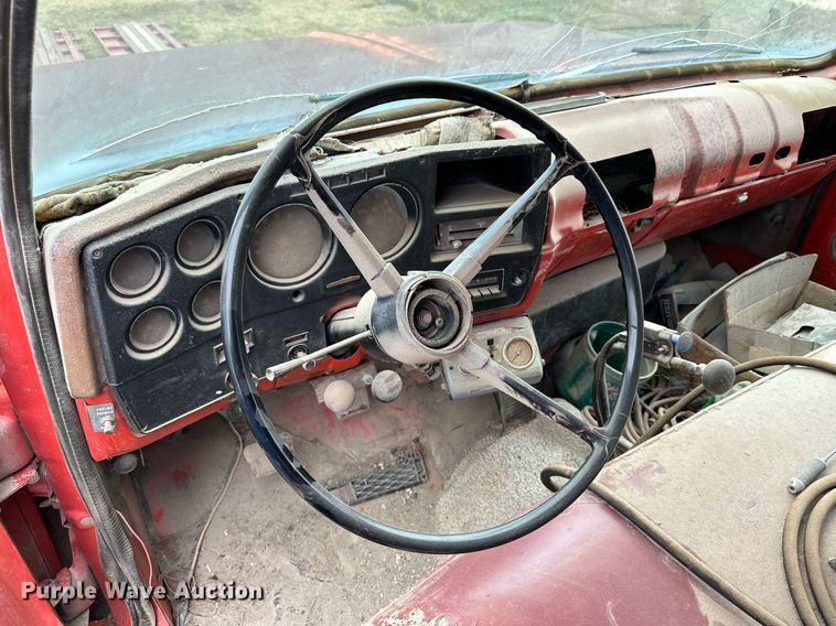 image for item NP9613 1976 Chevrolet C65  dump flatbed truck