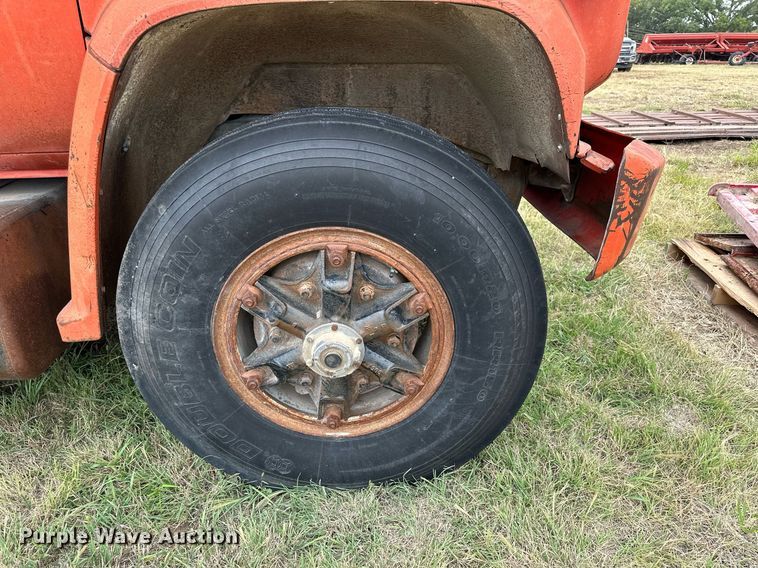 image for item NP9613 1976 Chevrolet C65  dump flatbed truck