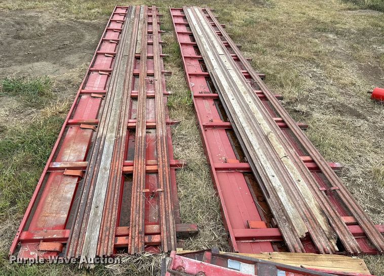 image for item NP9613 1976 Chevrolet C65  dump flatbed truck