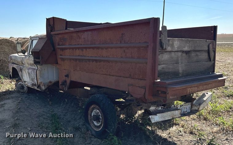 image for item NP9617 GMC Custom  feed delivery truck