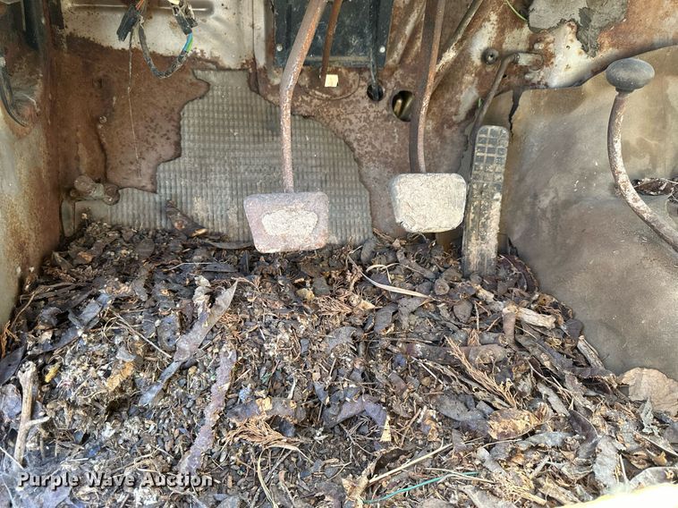 image for item NP9617 GMC Custom  feed delivery truck