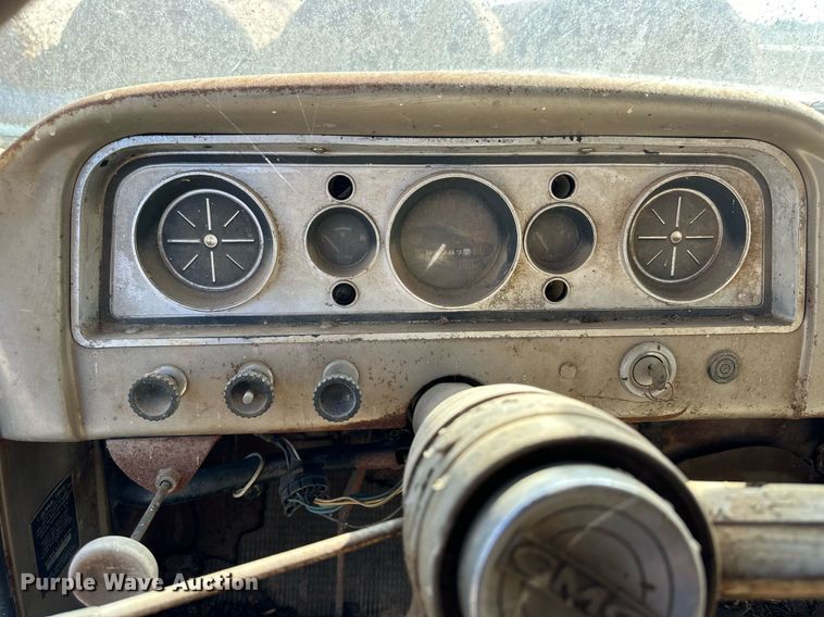 image for item NP9617 GMC Custom  feed delivery truck