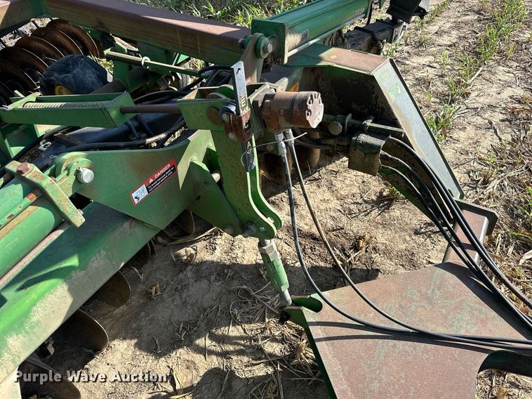 image for item NP9618 John Deere 650  double off-set disk