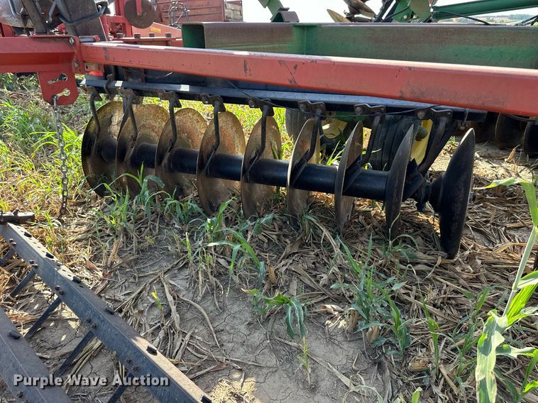 image for item NP9618 John Deere 650  double off-set disk