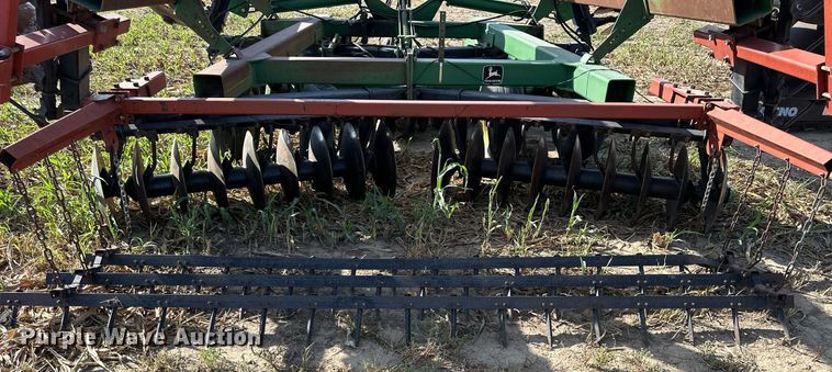 image for item NP9618 John Deere 650  double off-set disk