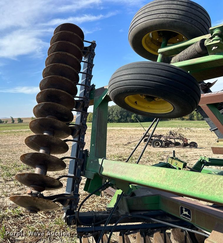 image for item NP9618 John Deere 650  double off-set disk