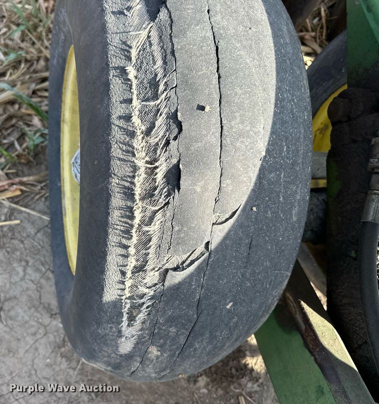 image for item NP9618 John Deere 650  double off-set disk