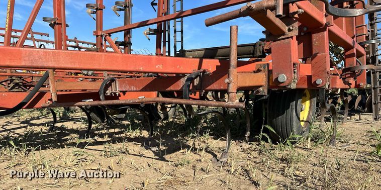 image for item NP9621 Sunflower 5531-34  field cultivator