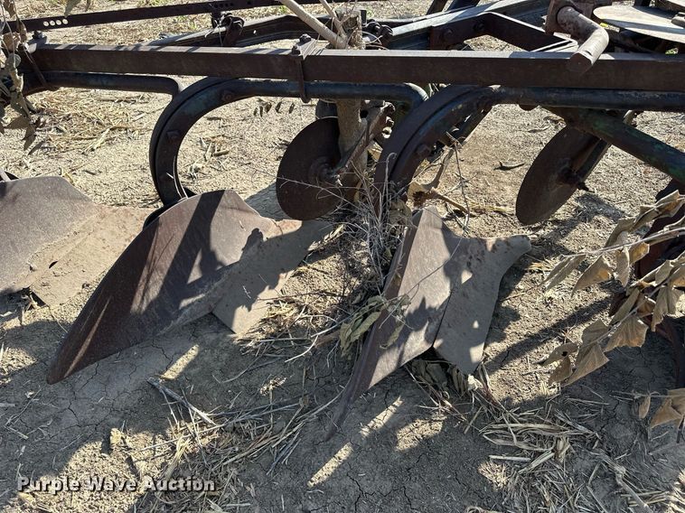 image for item NP9623 Tillage equipment