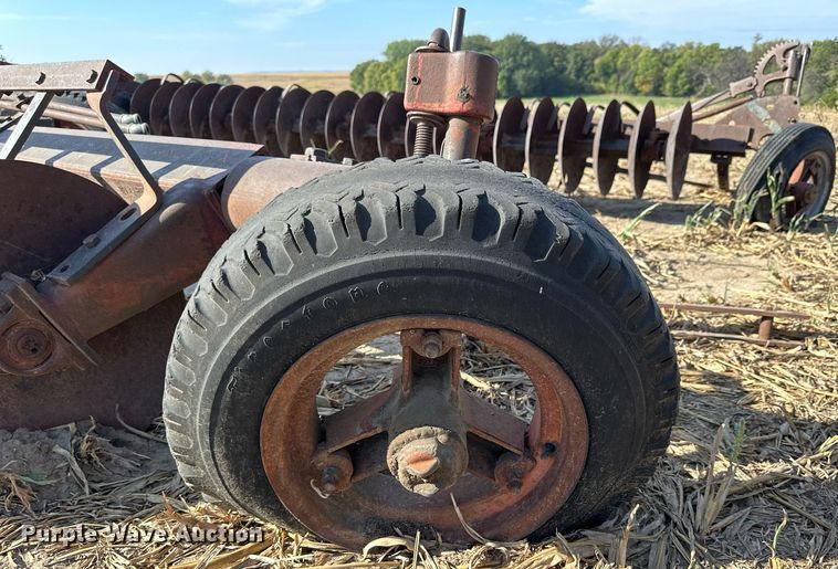 image for item NP9623 Tillage equipment