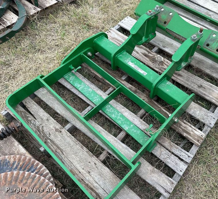 image for item NP9628 John Deere  grill guard