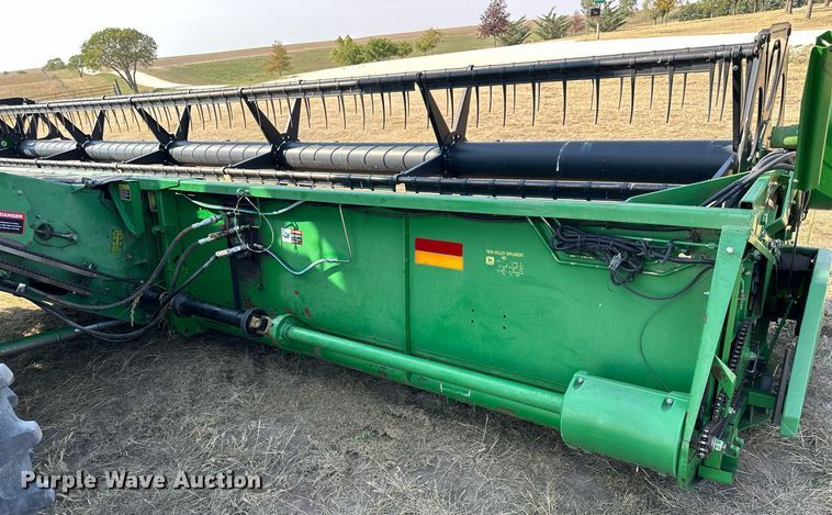 image for item NP9633 1998 John Deere 9610  RWA combine