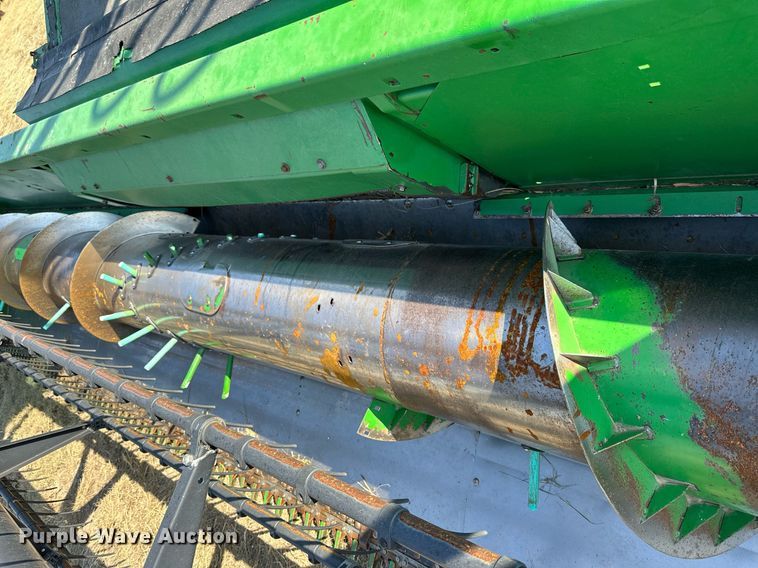 image for item NP9633 1998 John Deere 9610  RWA combine