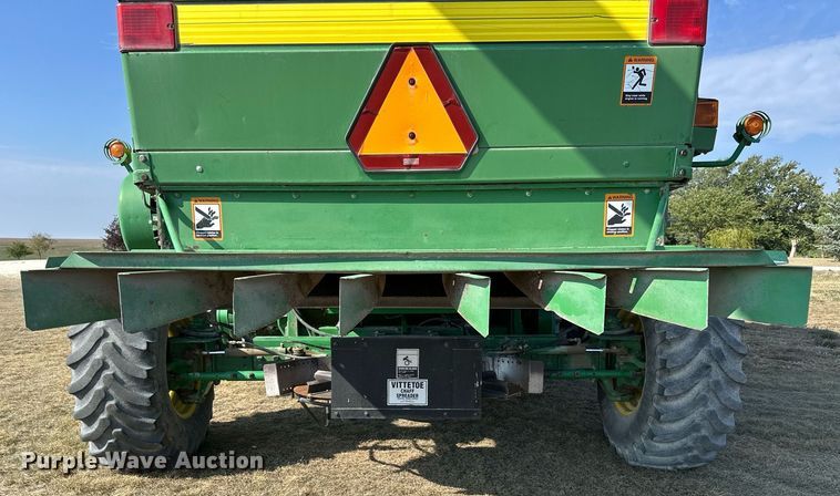 image for item NP9633 1998 John Deere 9610  RWA combine
