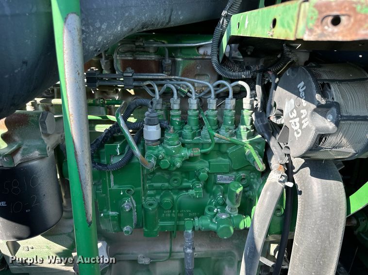 image for item NP9633 1998 John Deere 9610  RWA combine