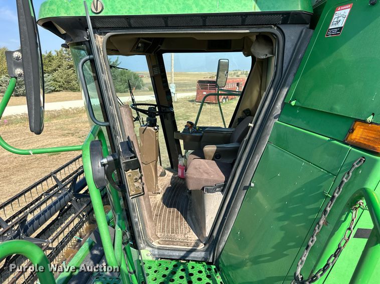 image for item NP9633 1998 John Deere 9610  RWA combine