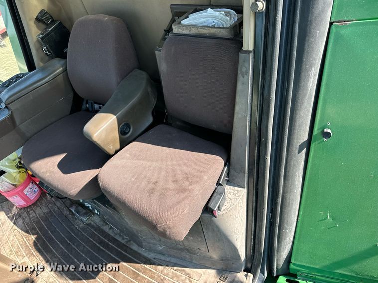 image for item NP9633 1998 John Deere 9610  RWA combine