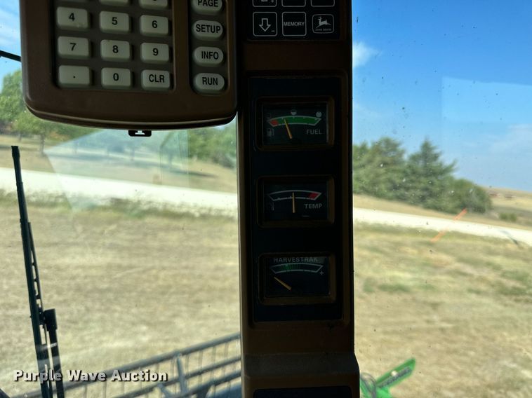 image for item NP9633 1998 John Deere 9610  RWA combine