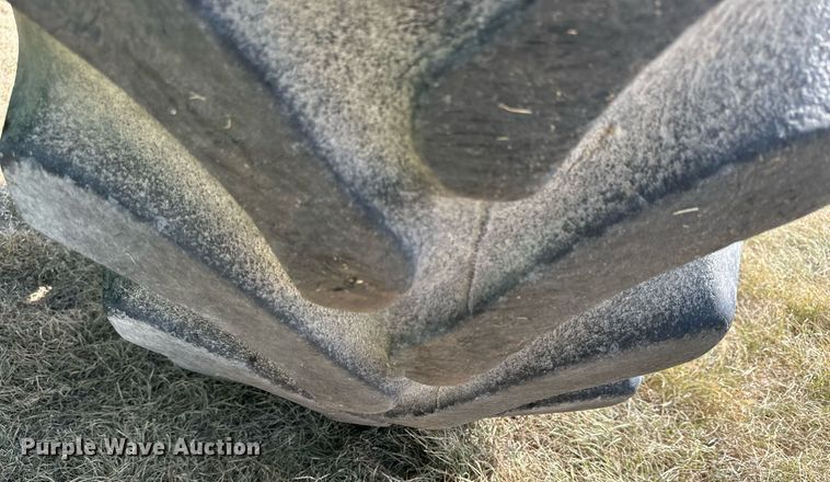 image for item NP9633 1998 John Deere 9610  RWA combine