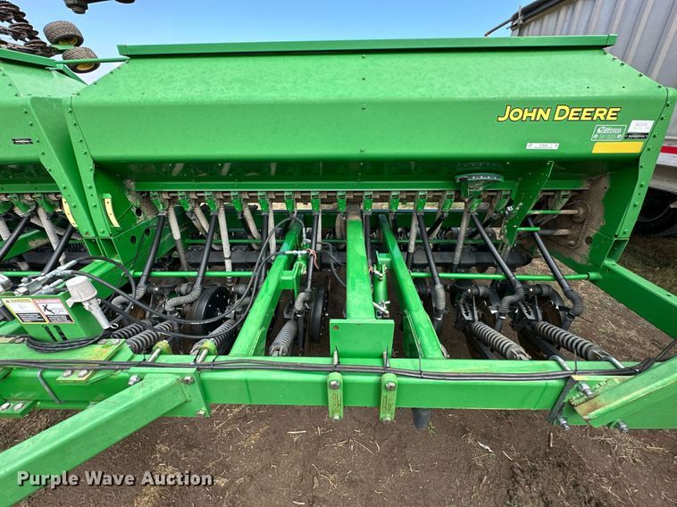 image for item NP9636 John Deere 1590  grain drill