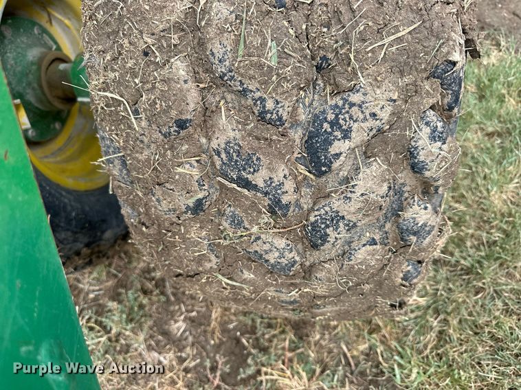 image for item NP9636 John Deere 1590  grain drill