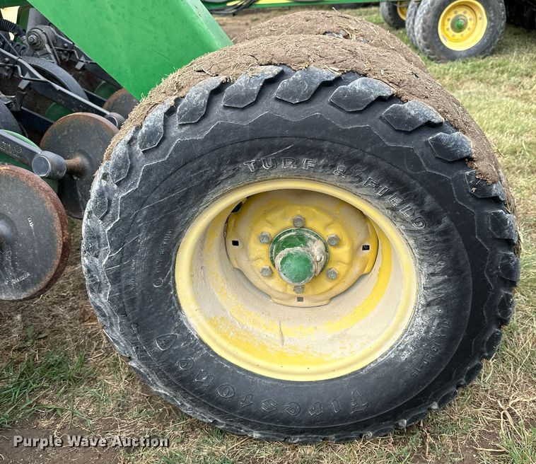 image for item NP9636 John Deere 1590  grain drill