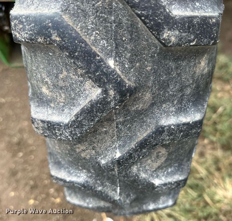 image for item NP9636 John Deere 1590  grain drill