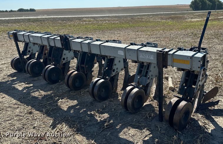 image for item NP9637 Hiniker 5000  row crop cultivator