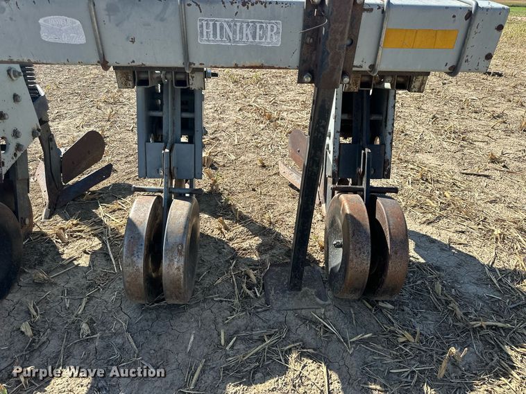 image for item NP9637 Hiniker 5000  row crop cultivator
