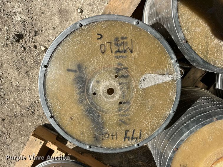 image for item NP9656 (8) planter drums