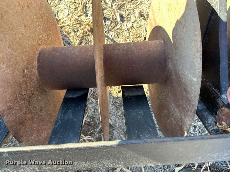 image for item OC9556 Kent 2113 Mulch-O-Vator  mulch finisher