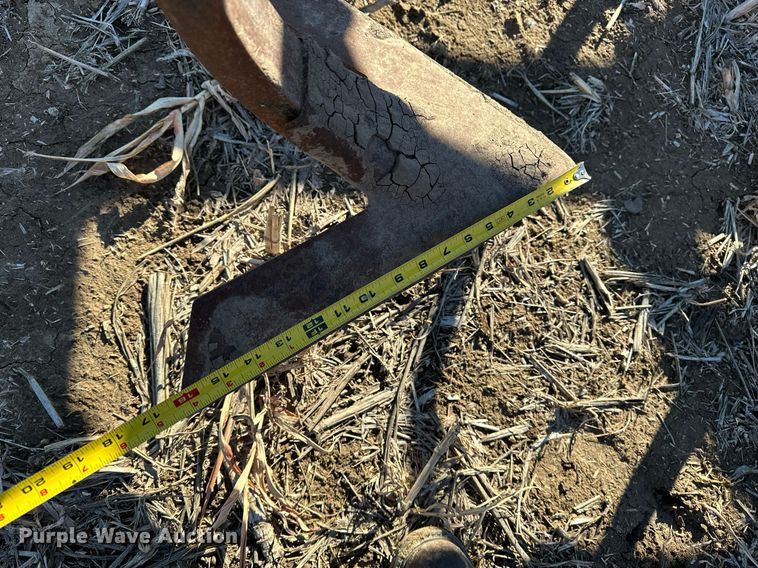 image for item OC9556 Kent 2113 Mulch-O-Vator  mulch finisher