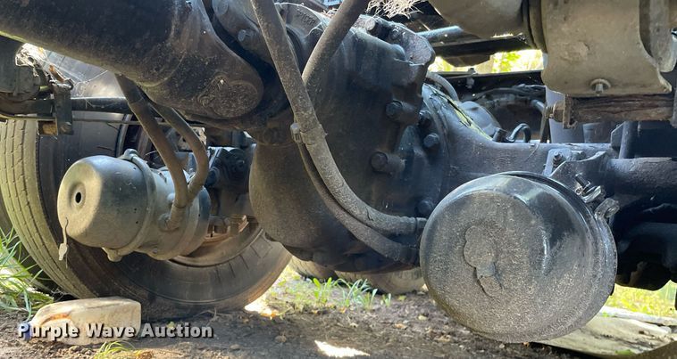 image for item DI5178 2012 Kenworth T700  semi truck