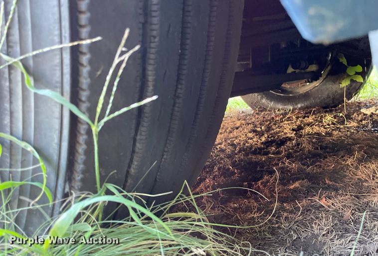 image for item DI5178 2012 Kenworth T700  semi truck