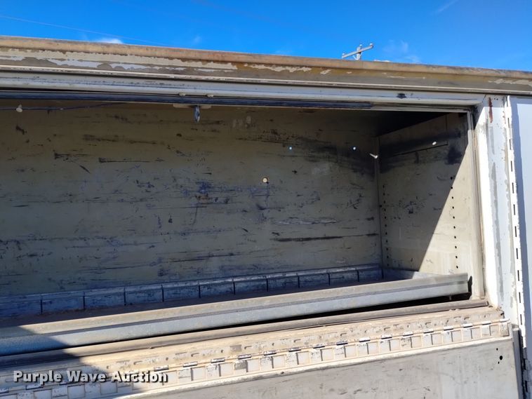 image for item DK8905 1998 International 4700  utility / service truck