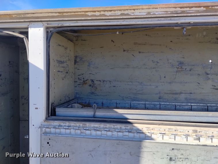 image for item DK8905 1998 International 4700  utility / service truck