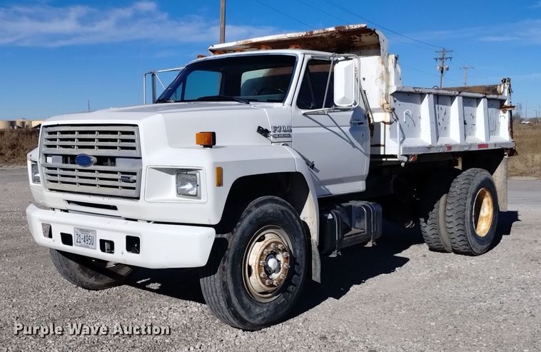 image for item DK8906 1991 Ford F700  dump truck
