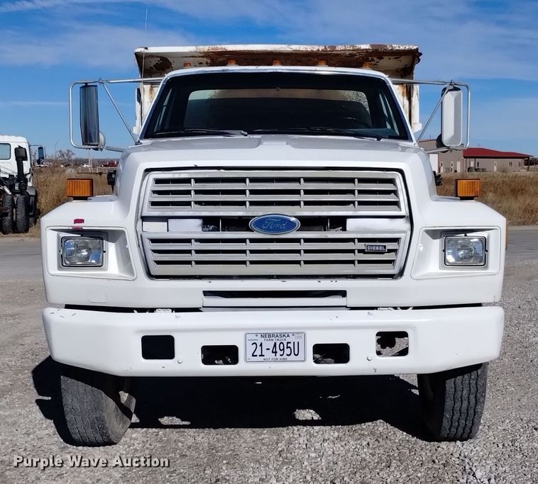 image for item DK8906 1991 Ford F700  dump truck