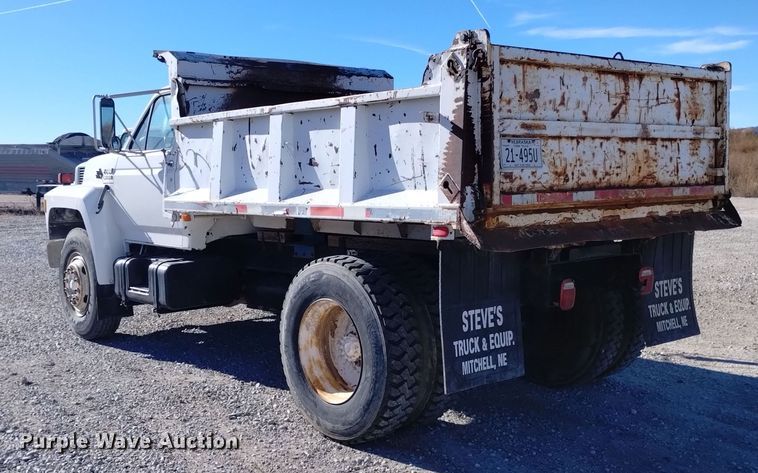 image for item DK8906 1991 Ford F700  dump truck